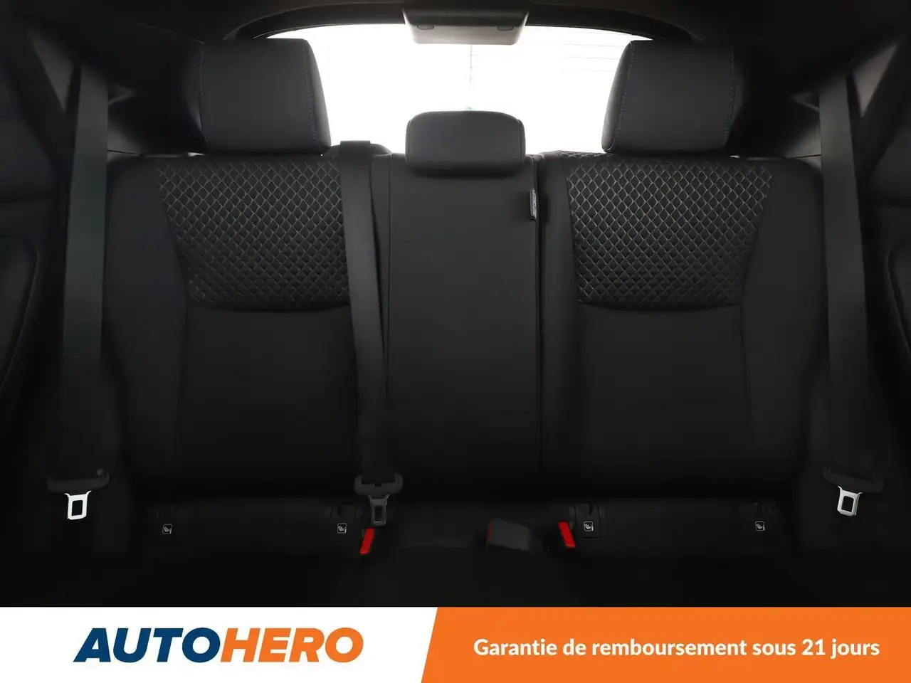 Toyota Yaris Yaris — photo 16