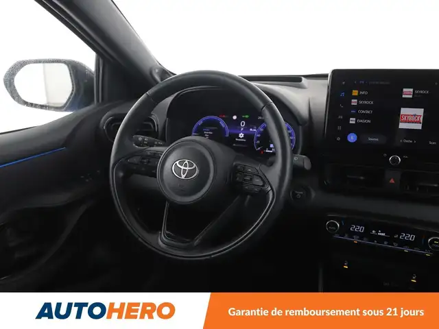 Toyota Yaris view 14