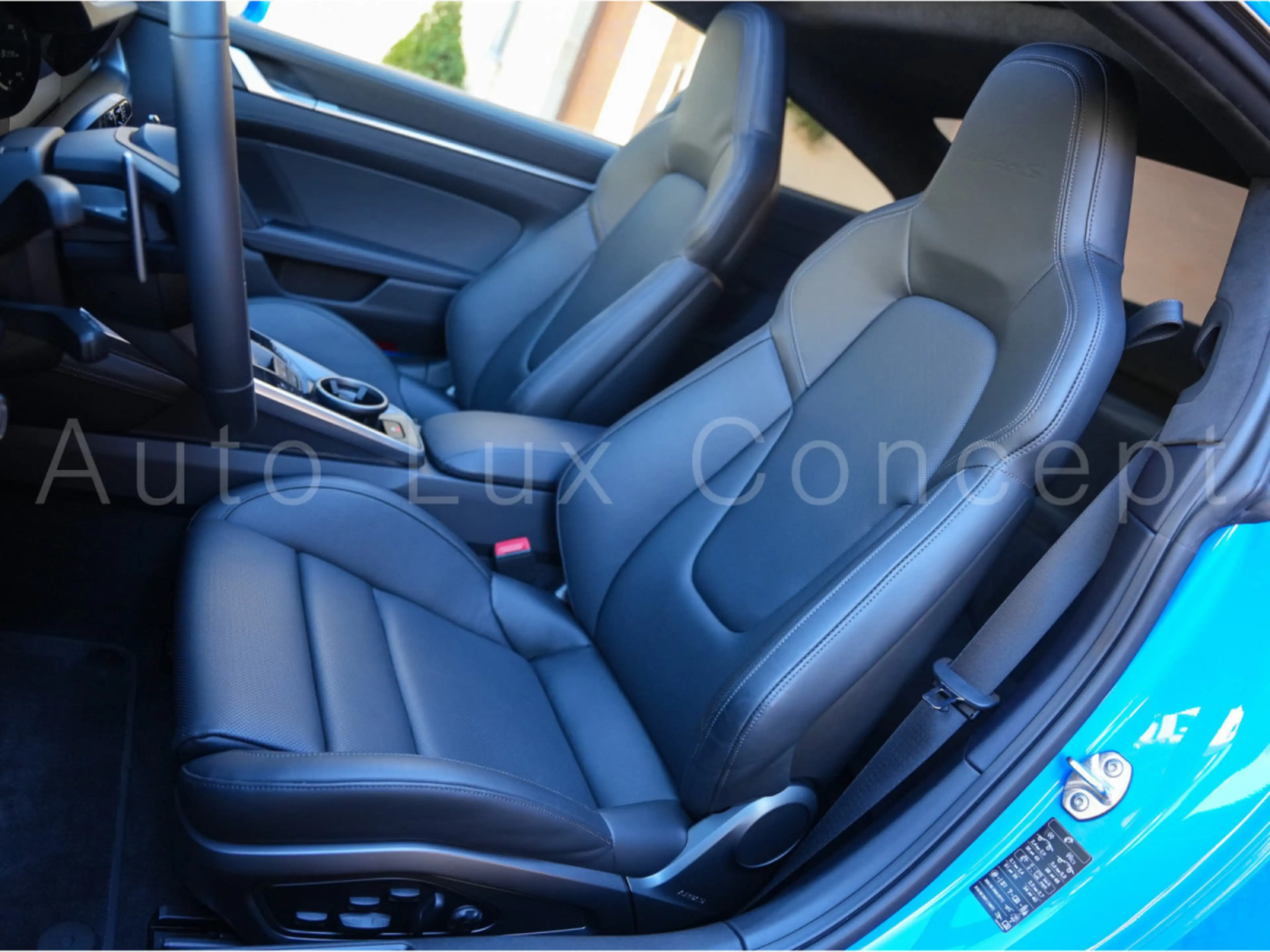 Porsche 992 911 Turbo S SportDesign/Lift/360°/Sitzbelüftung — photo 7