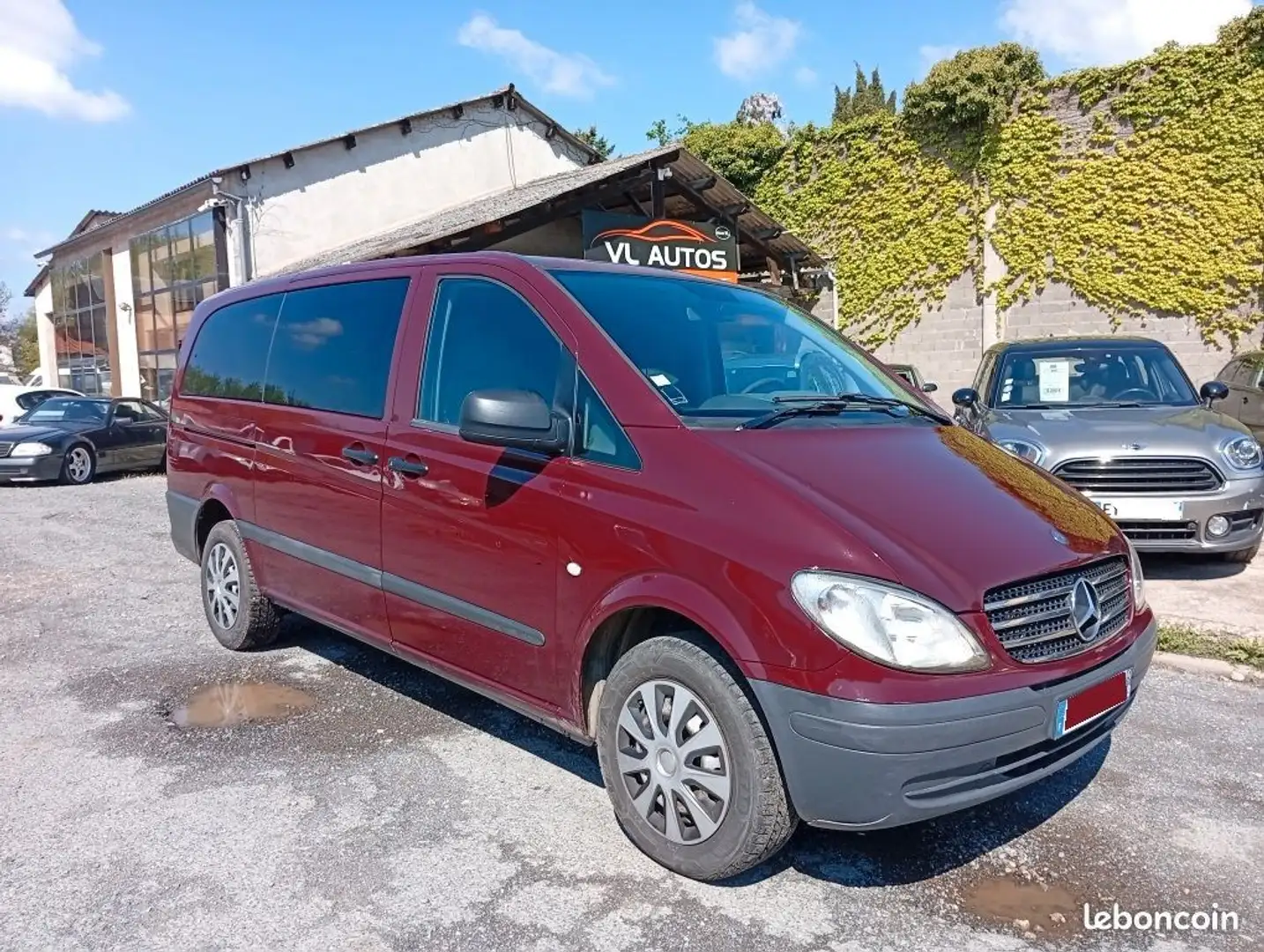 Mercedes-Benz Vito Mercedes 115 CDI 8 places 150 cv Année 2009 Rouge - 1