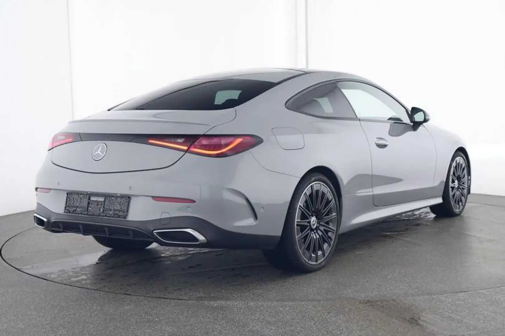 Mercedes-Benz CLE 200 CLE Coupé Automaat AMG Line | MANUFAKTUR | Nightpa Grijs - 2
