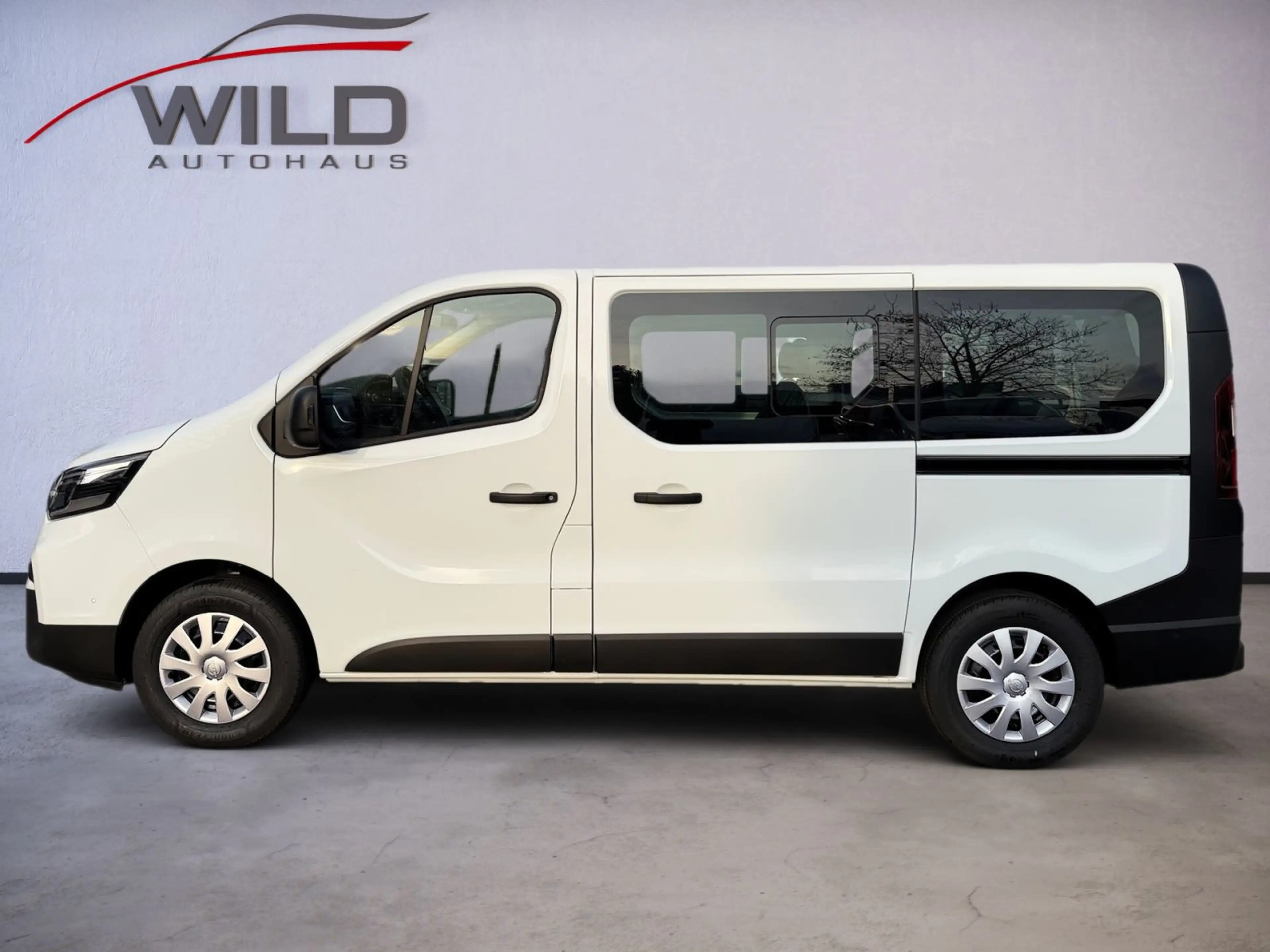 Nissan Primastar 2,8t dCI 150 L1H1 N-Connecta 9 Sitzer — photo 8