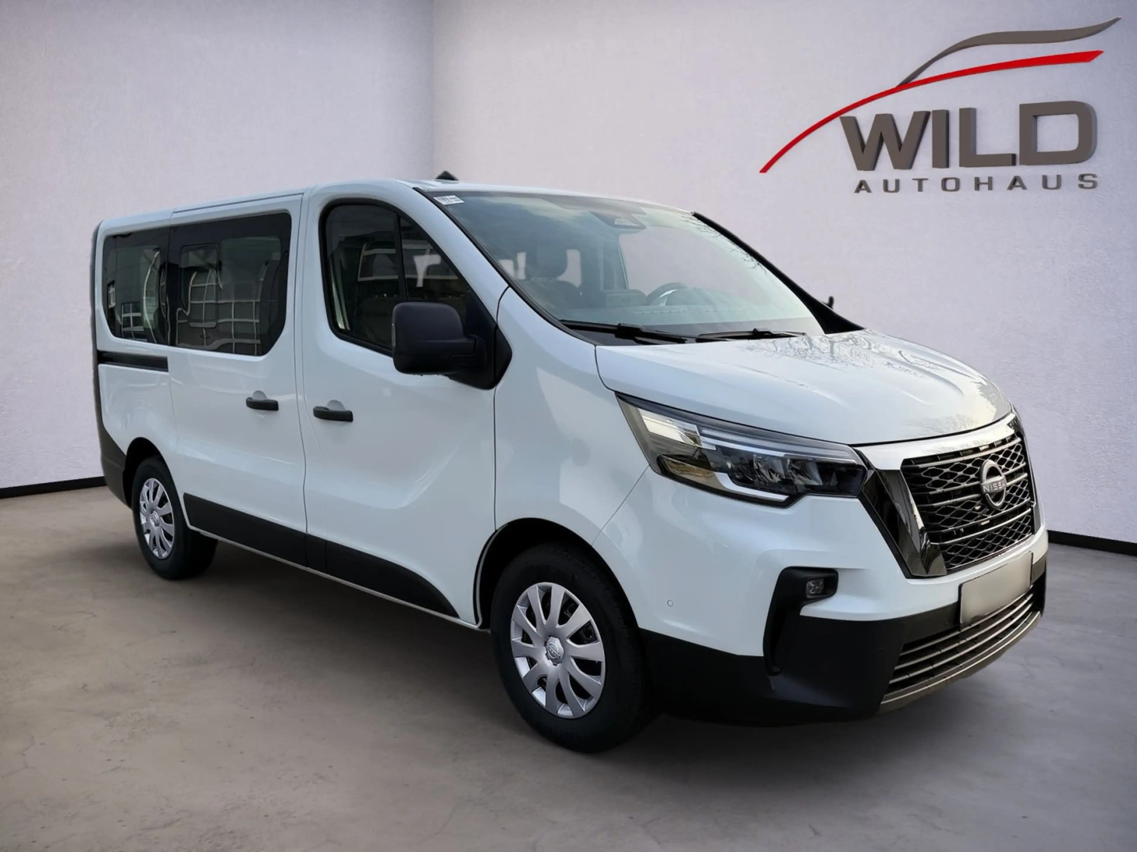Nissan Primastar 2,8t dCI 150 L1H1 N-Connecta 9 Sitzer — photo 2