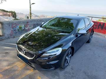 V40 II 2012 2.0 t3 R-design