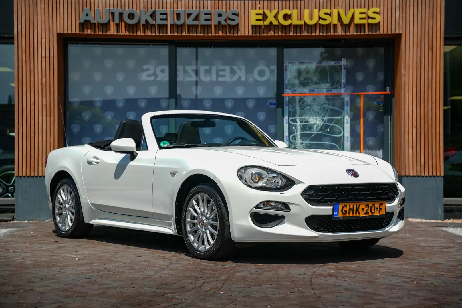 Fiat 124 Spider 1.4 MultiAir Turbo Airco Cruise Audio 16"LM Blanc - 1