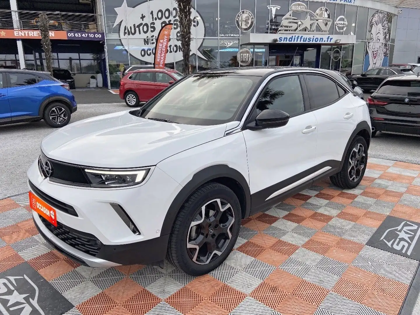 Opel Mokka 1.2 TURBO 130 ULTIMATE EAT8 1ER MAIN Blanc - 1