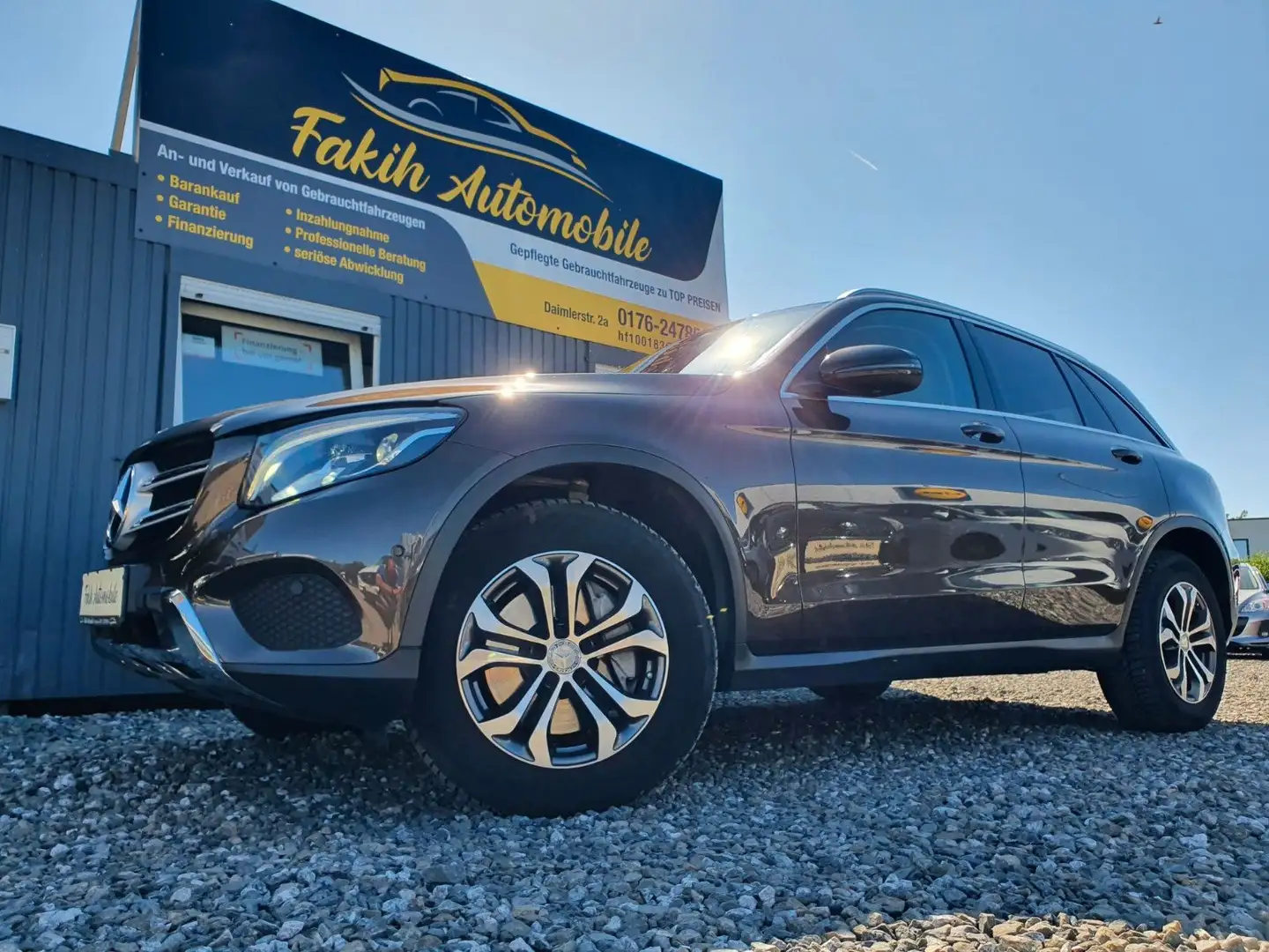 Mercedes-Benz GLC 250 d 4 Matic LEDER-LED-NAVI-TEMPOMAT Marrón - 1