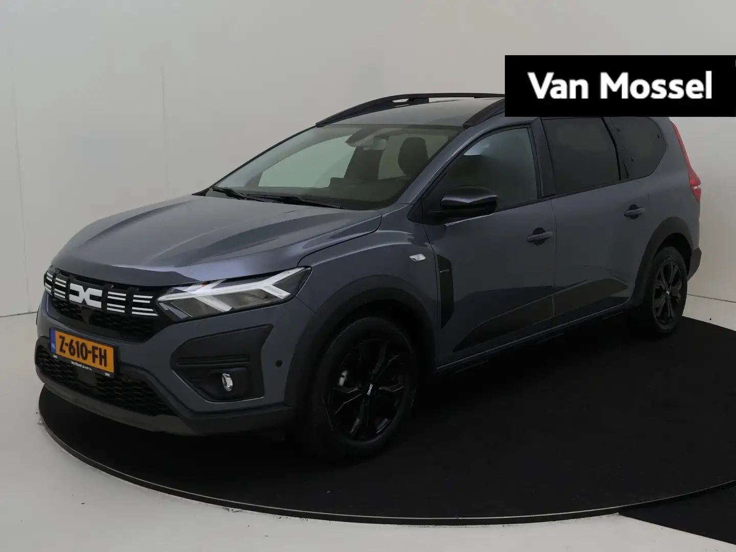 Dacia Jogger 1.0 TCe 100 Bi-Fuel Extreme 7p. | 7 Persoons | Cam Grijs - 1