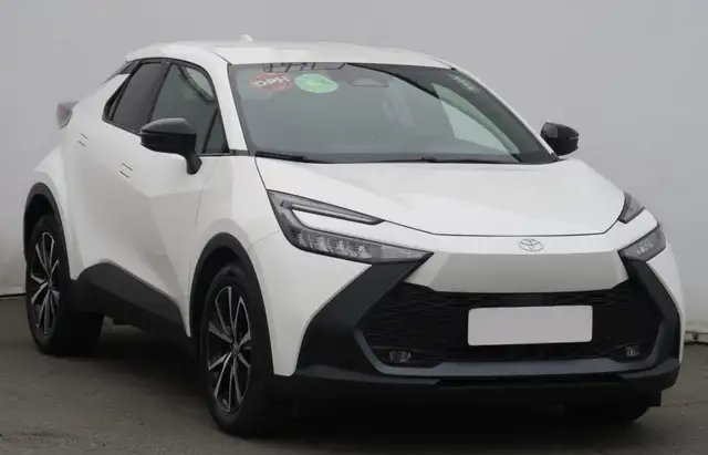 Toyota C-HR 140H Advance