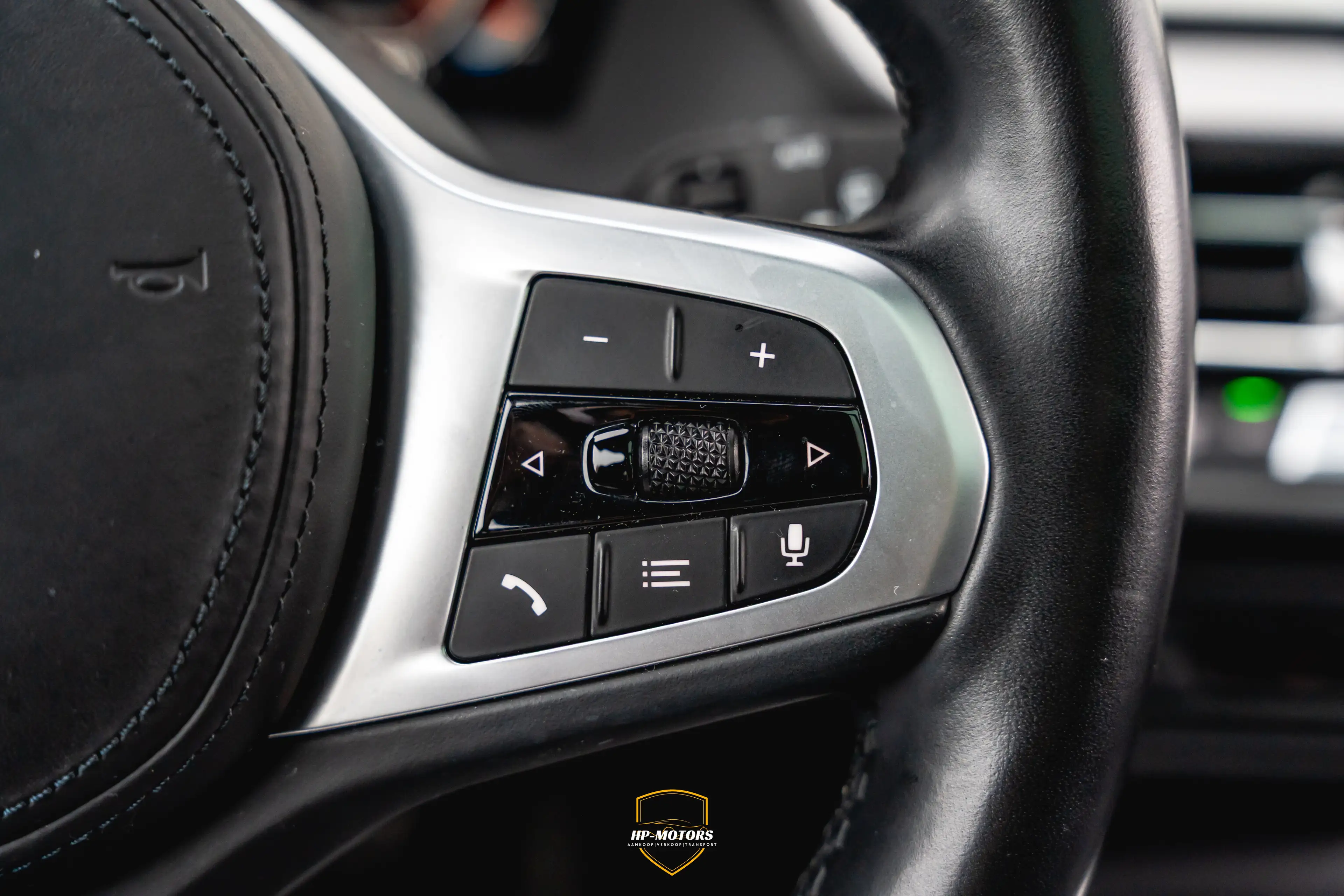 BMW 120 — photo 13