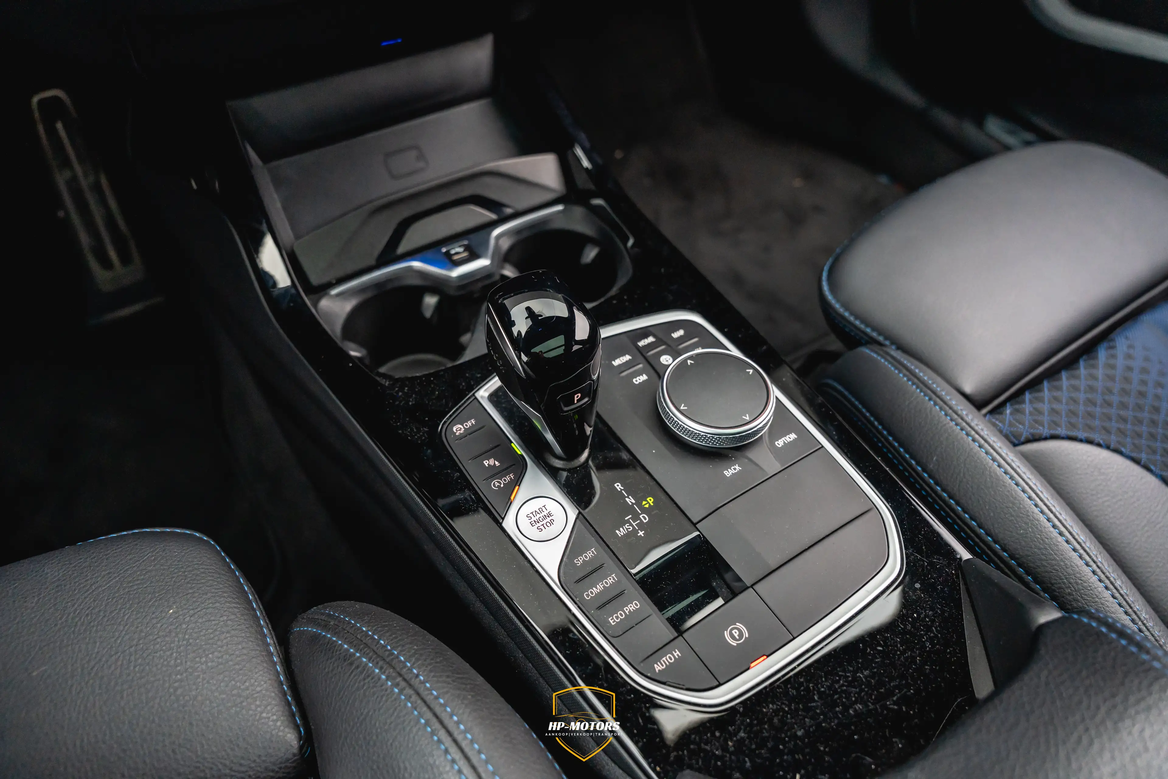 BMW 120 — photo 8