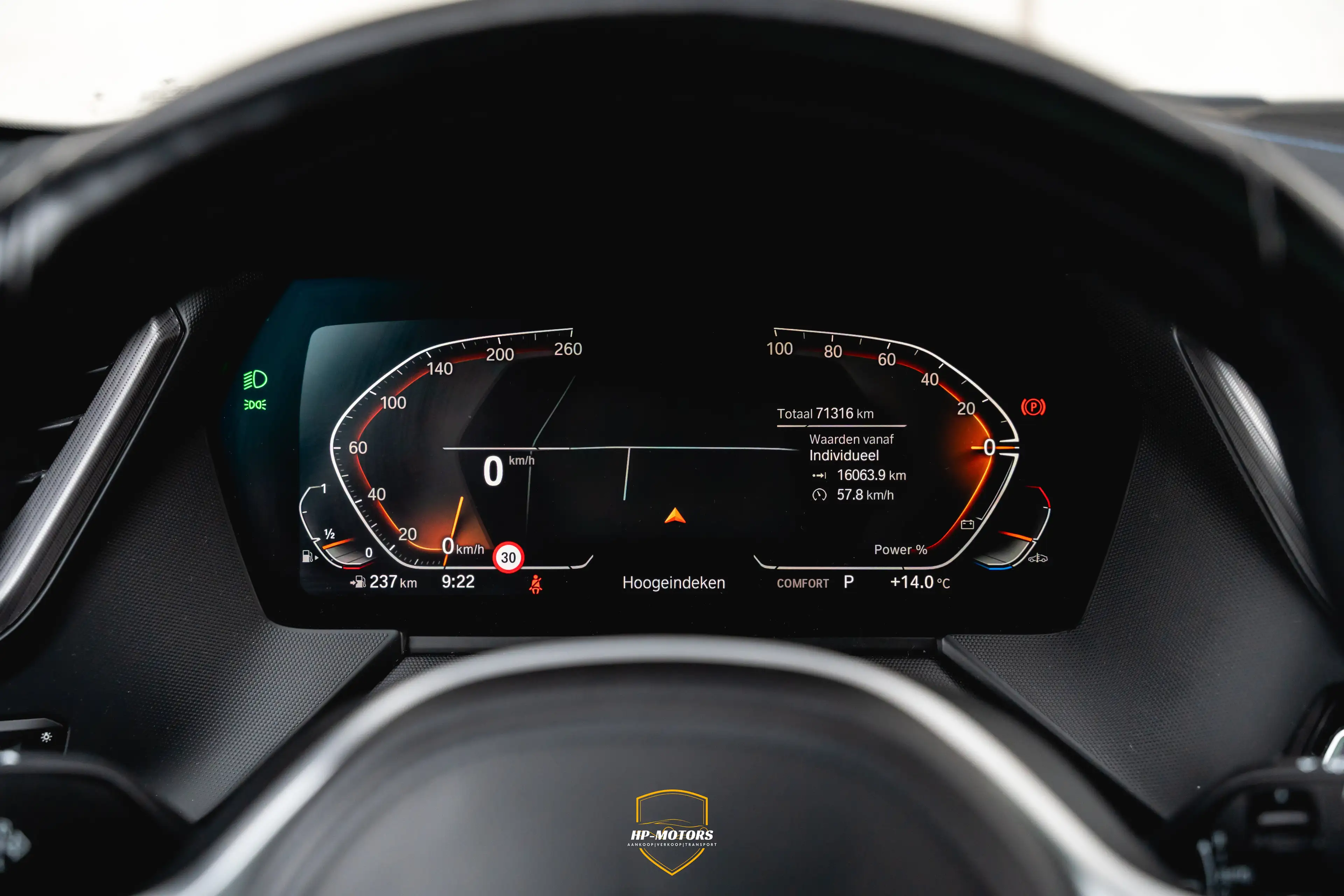 BMW 120 — photo 11