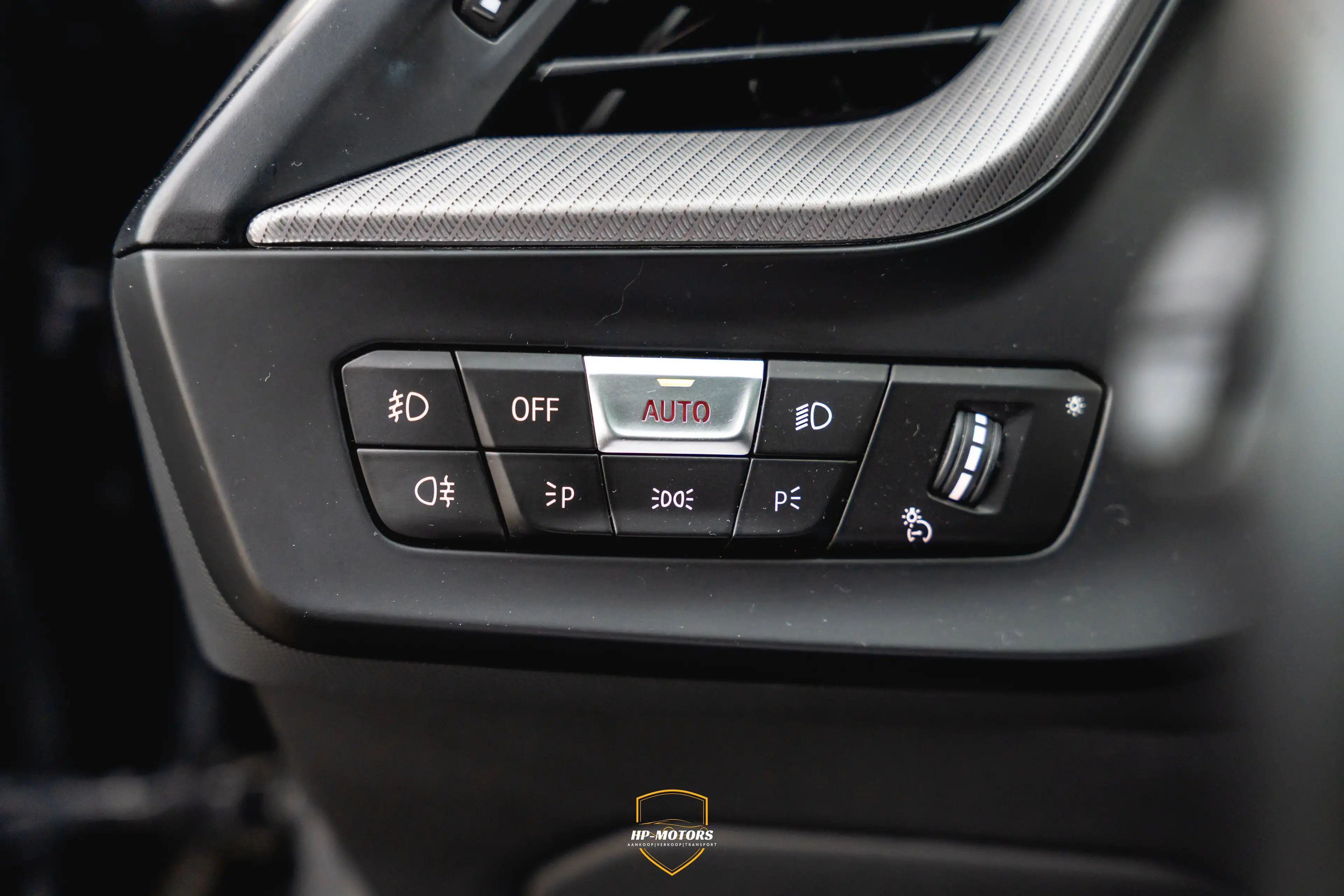 BMW 120 — photo 15