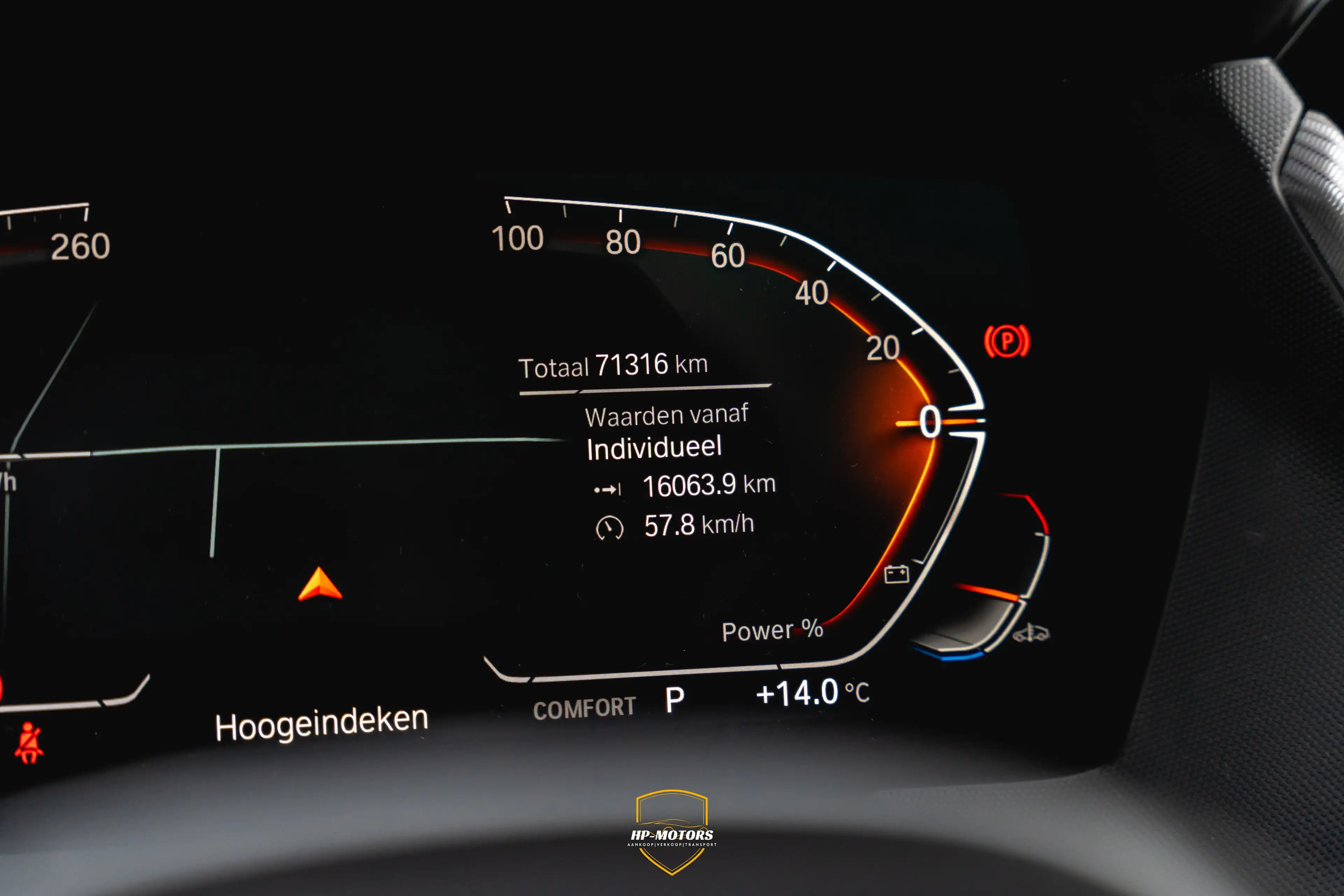 BMW 120 — photo 10
