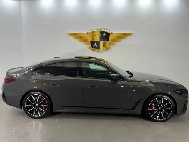 BMW 4 Series view 8