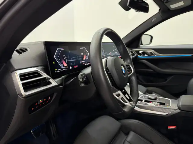 BMW 4 Series view 14