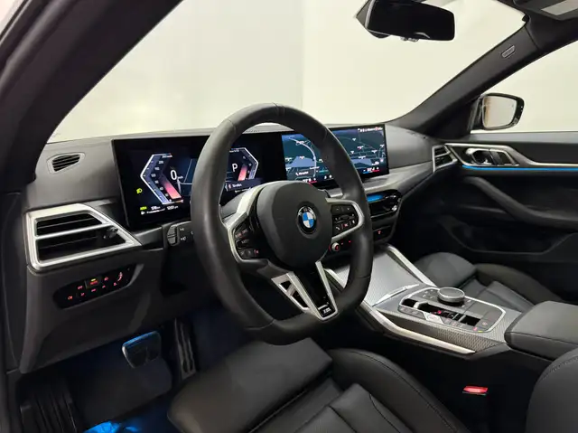 BMW 4 Series view 13