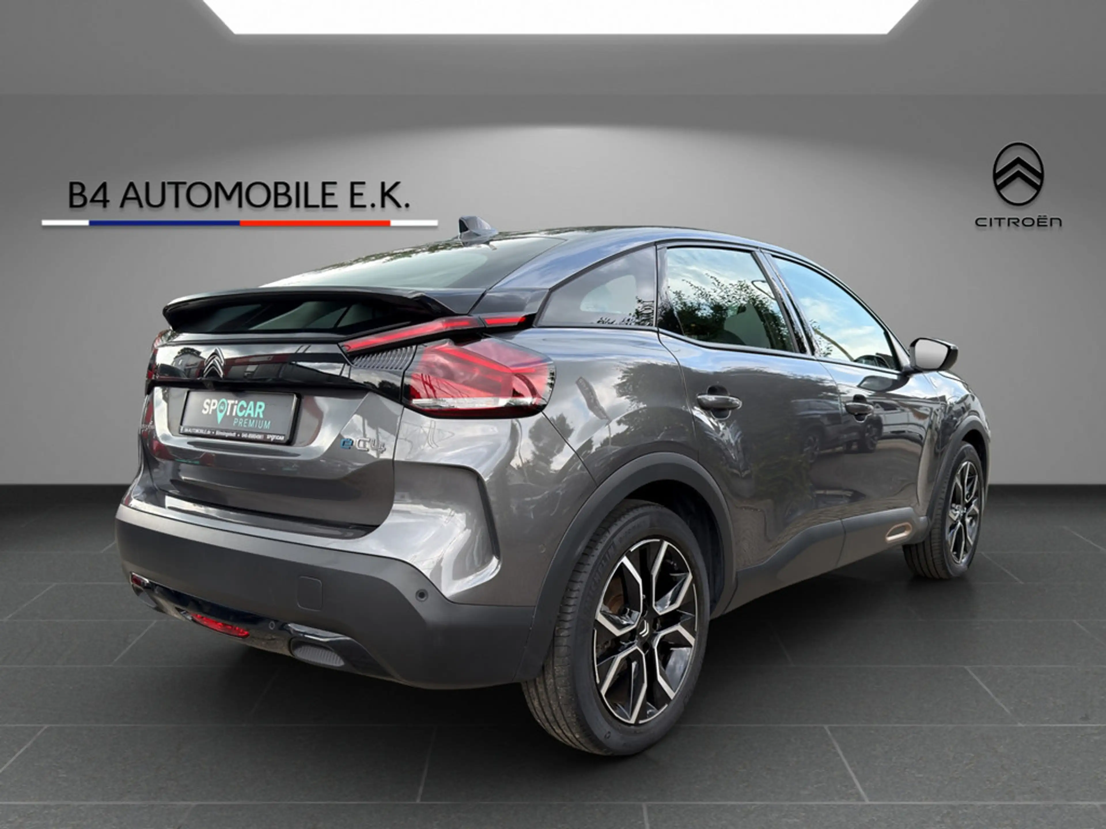 Citroen E-C4 Electric — photo 5