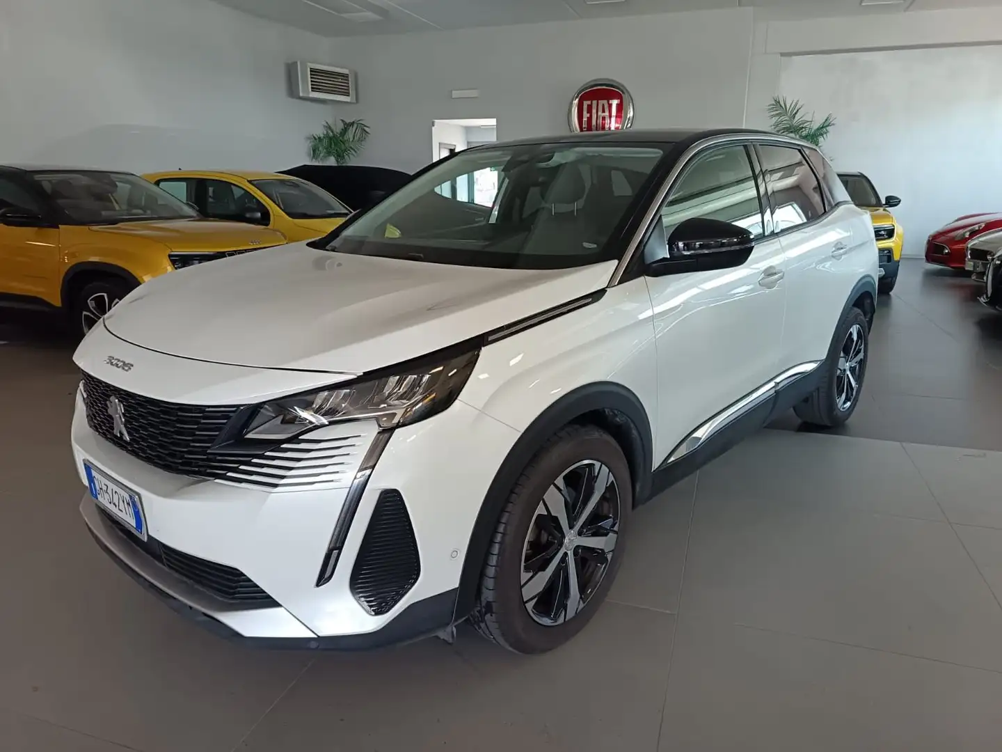 Peugeot 3008 BlueHDi 130 S&S EAT8 - Autocarro Bianco - 1