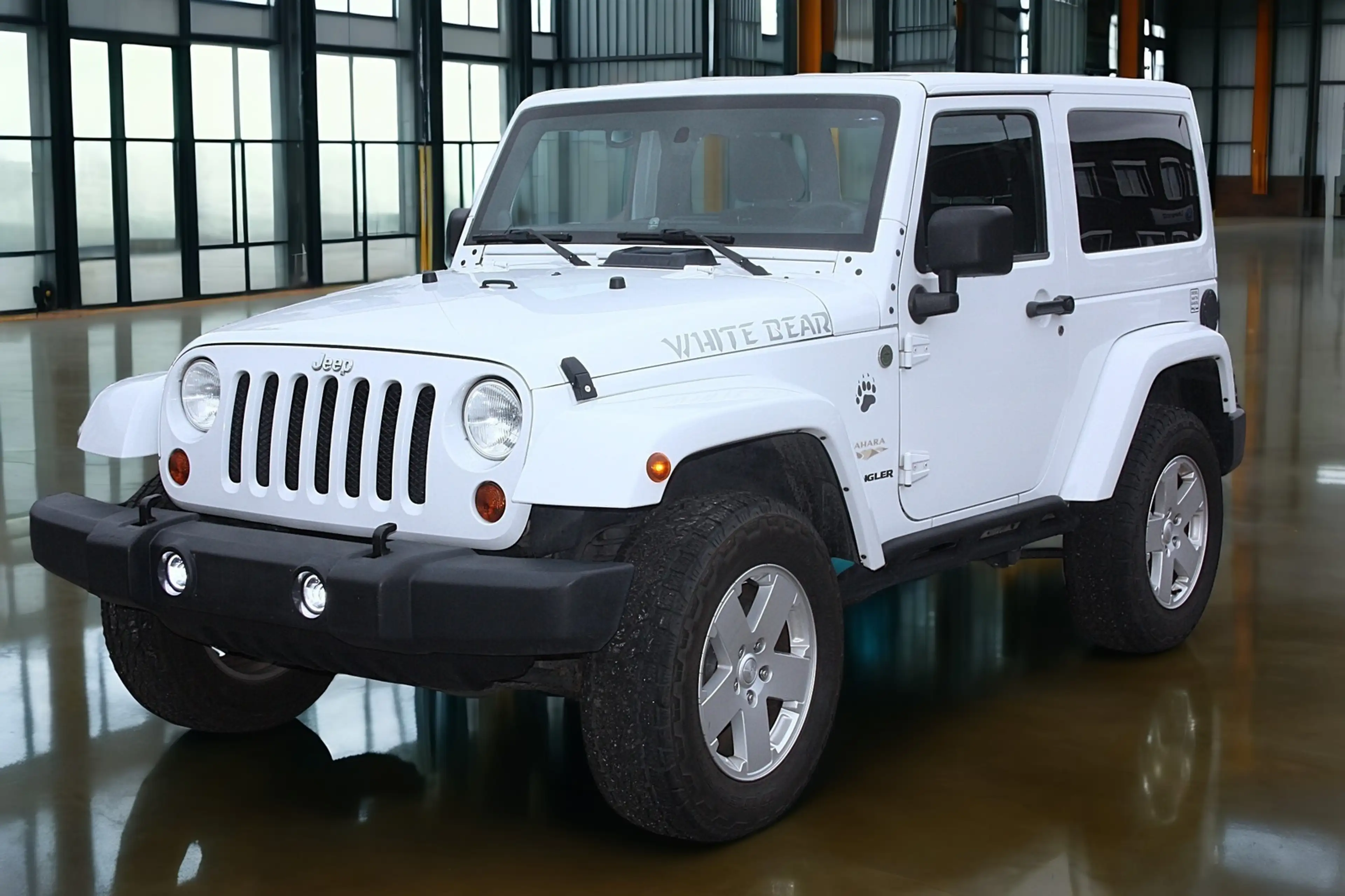 Jeep Wrangler 2.8 SAHARA 4x4 Autom. Navi/Kam/Leder — photo 2