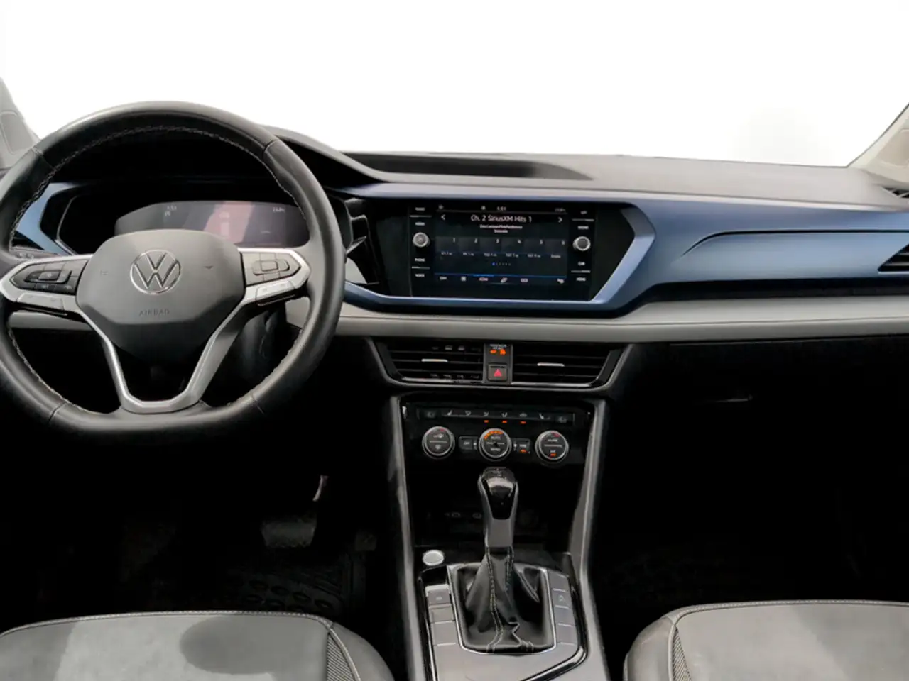 Volkswagen Taos снимка Volkswagen Taos