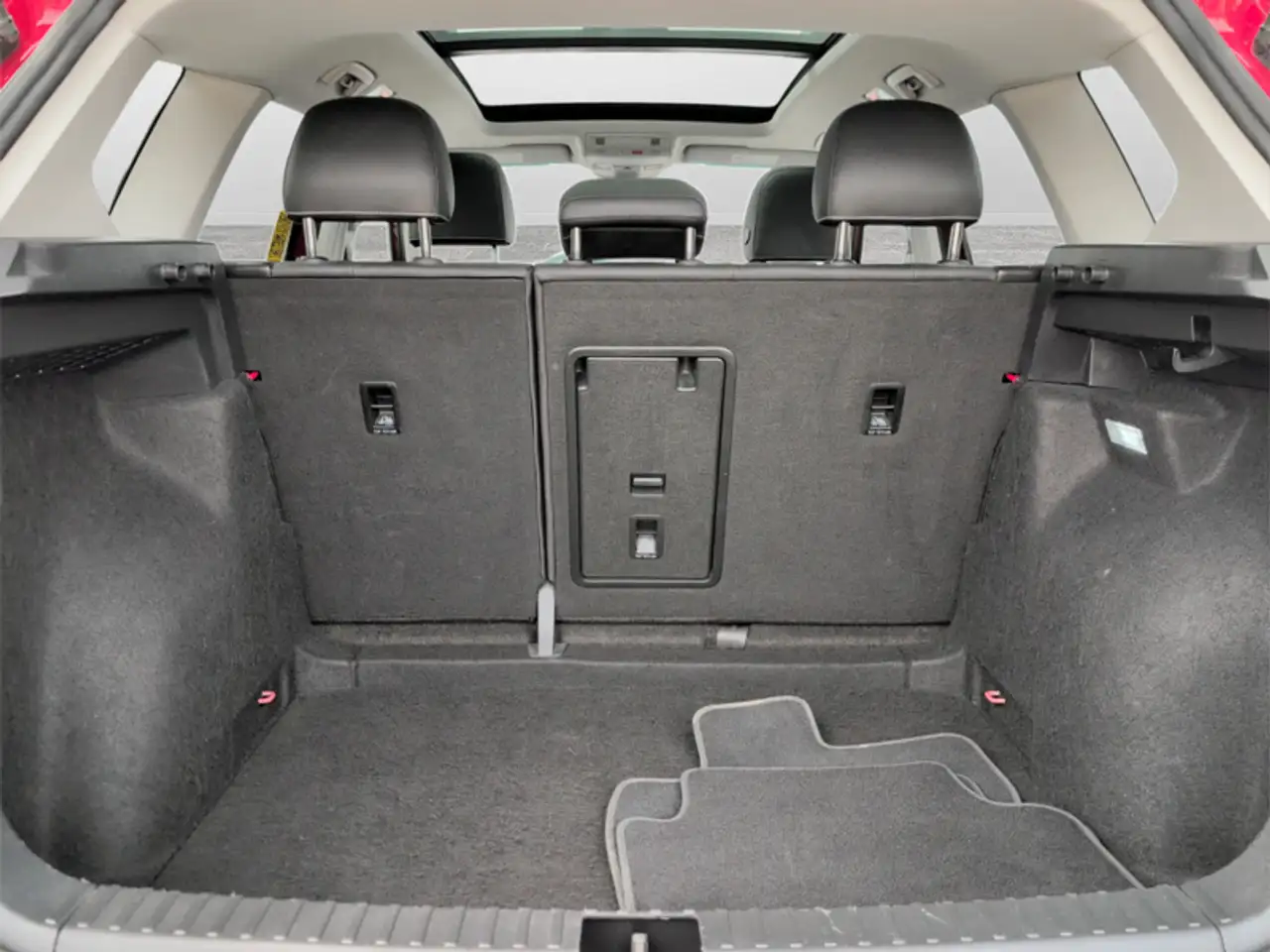 Volkswagen Taos снимка Volkswagen Taos