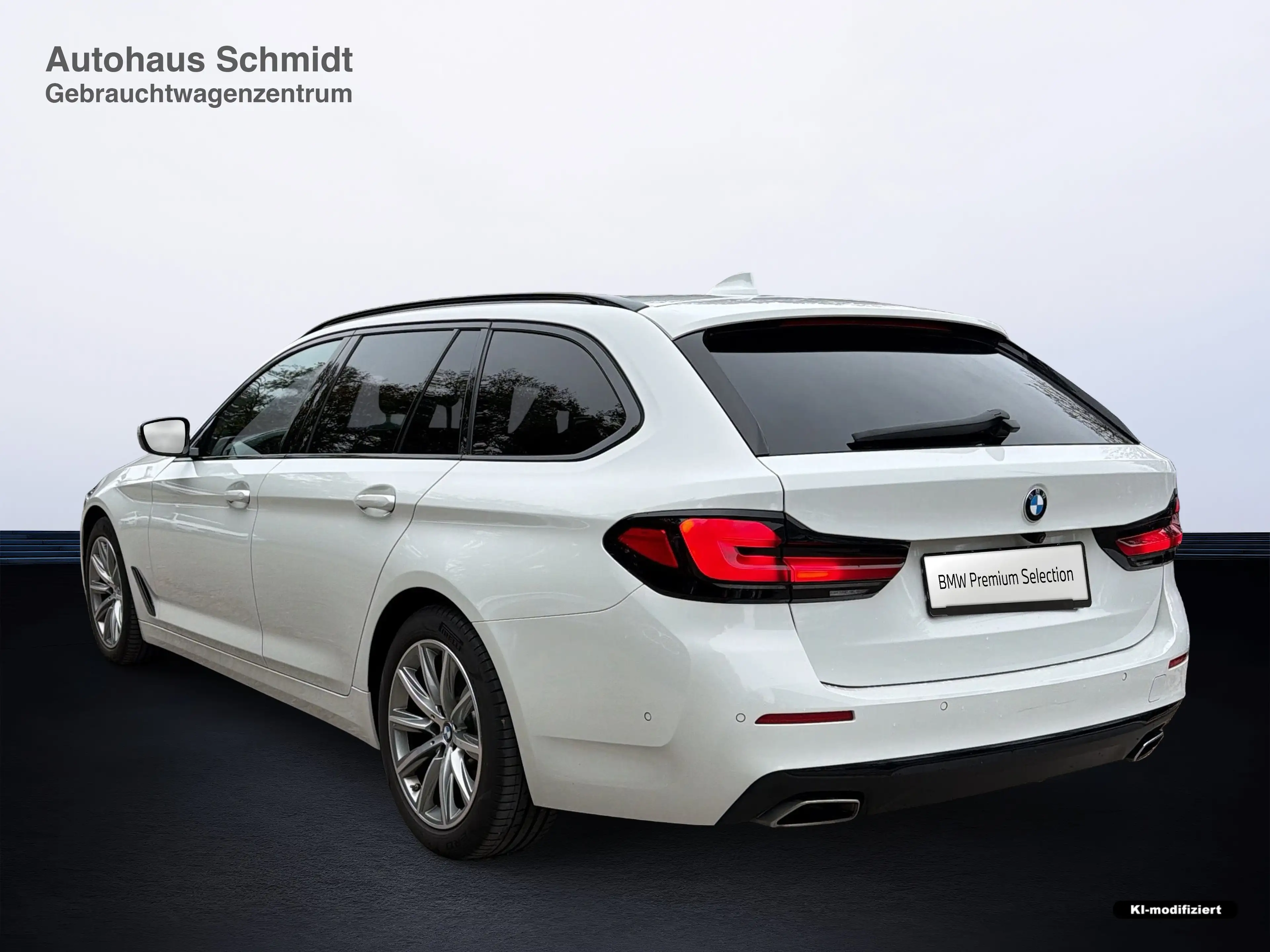 BMW 540 d xDrive Touring — photo 3