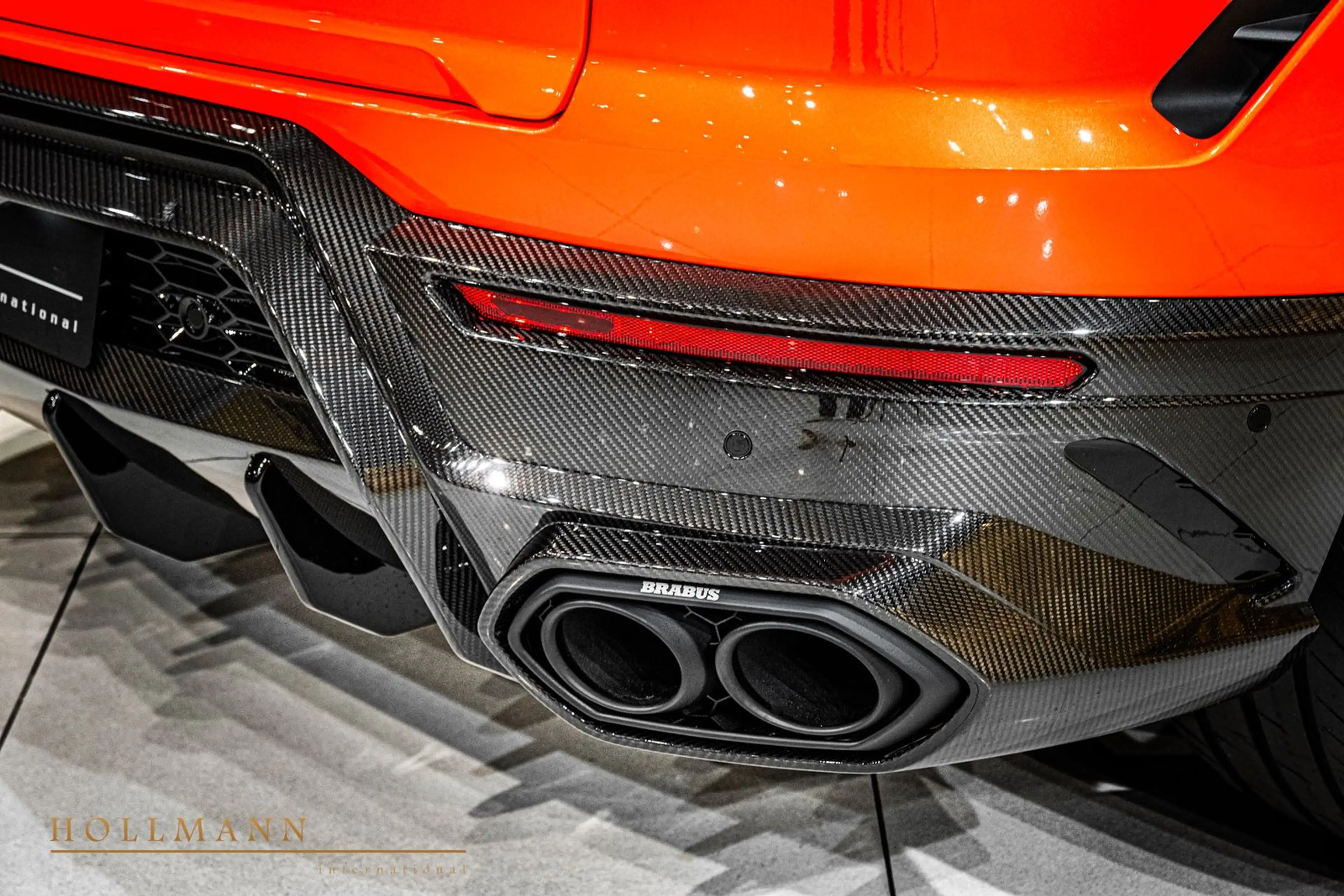 Lamborghini Urus SE + BRABUS 900 + CARBON + — photo 14