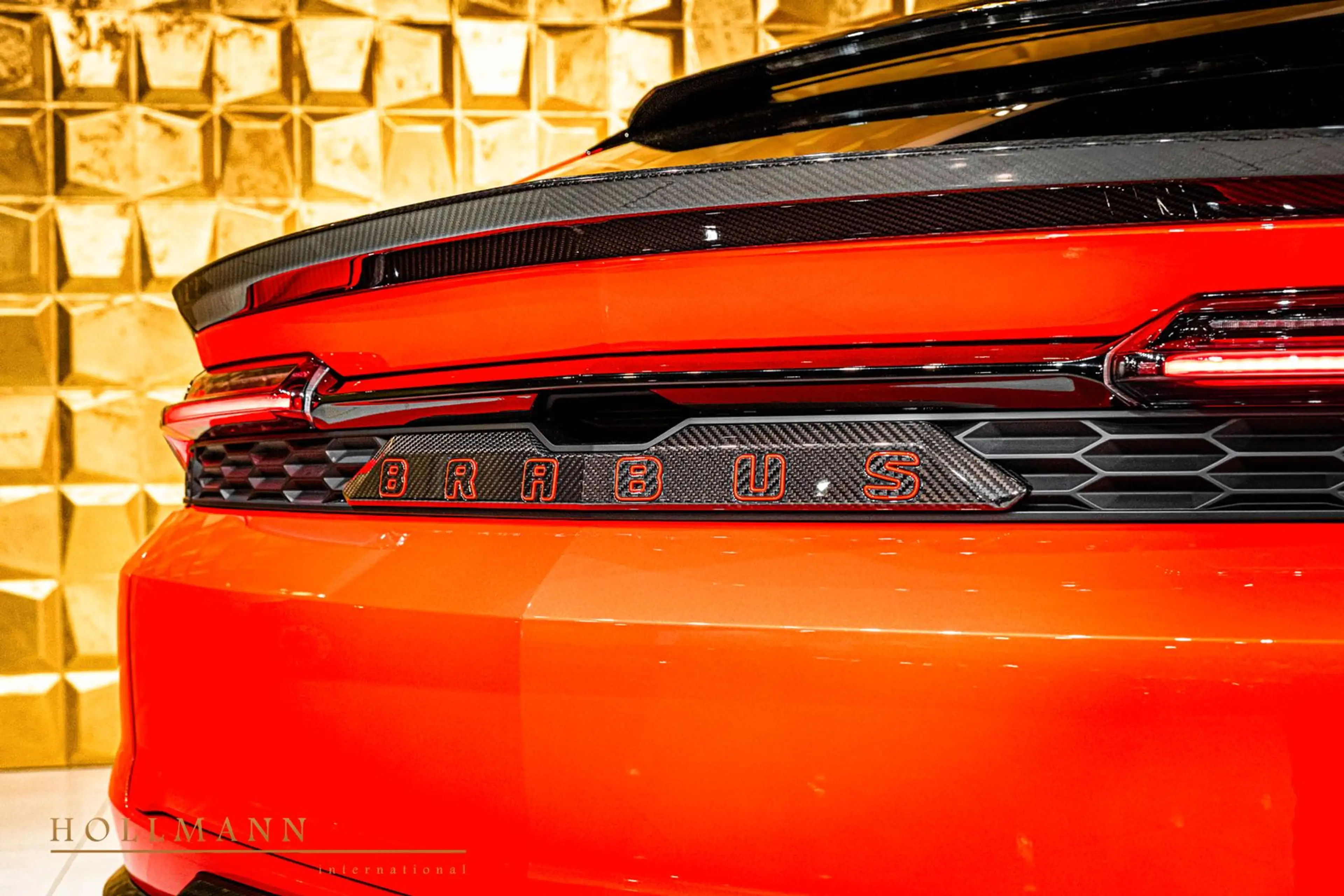Lamborghini Urus SE + BRABUS 900 + CARBON + — photo 15