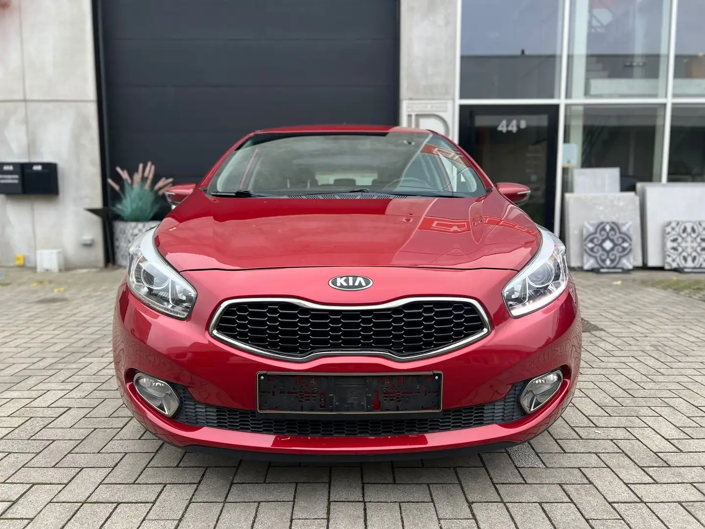 Kia Ceed / cee'd 1,4 GPS Caméra Bluethoot 1erProp Carnet complet Rouge - 2