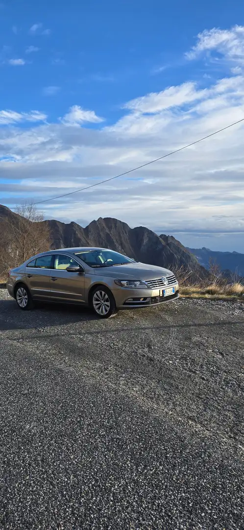 Volkswagen CC CC 2012 2.0 bluetdi Business 140cv Beige - 1