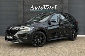 xDrive25e | PDC V+A | Leder | Sportstuur | NAVI |