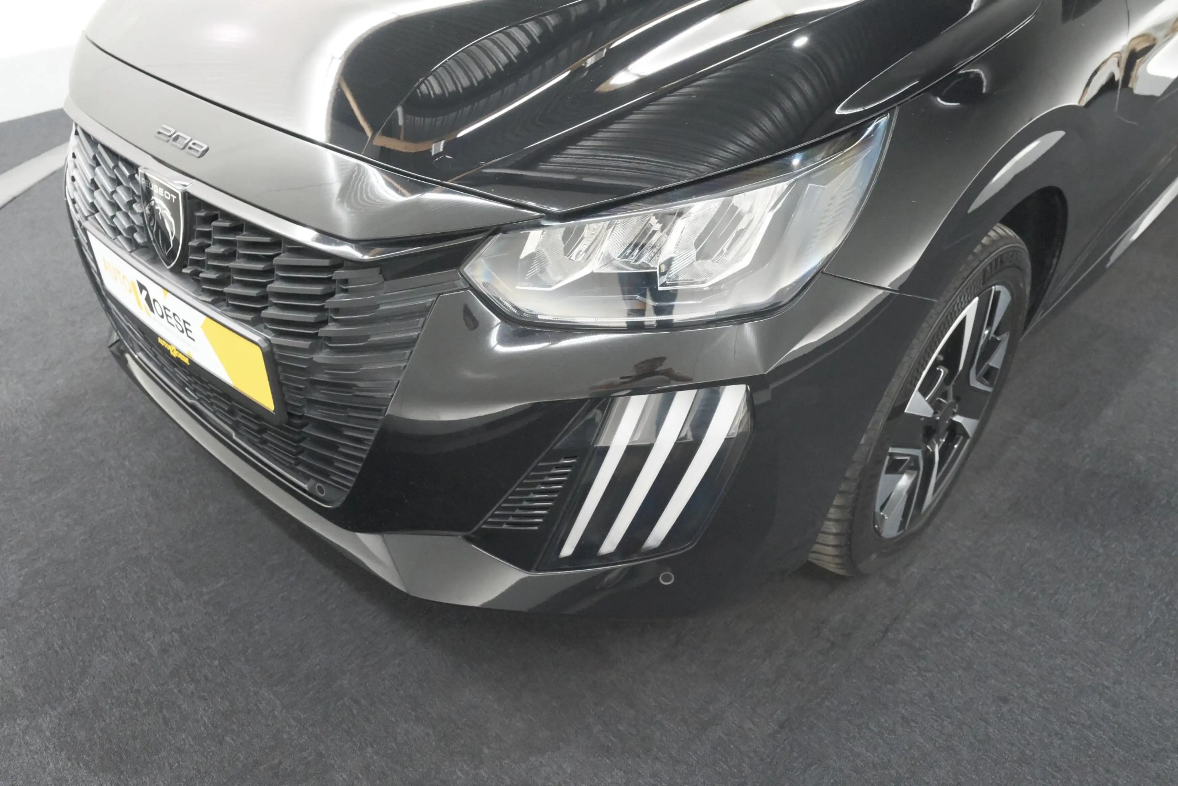 Peugeot e-208 EV Allure 50 kWh | 98,9% SOH | 11 KW Lader | Navig — photo 9