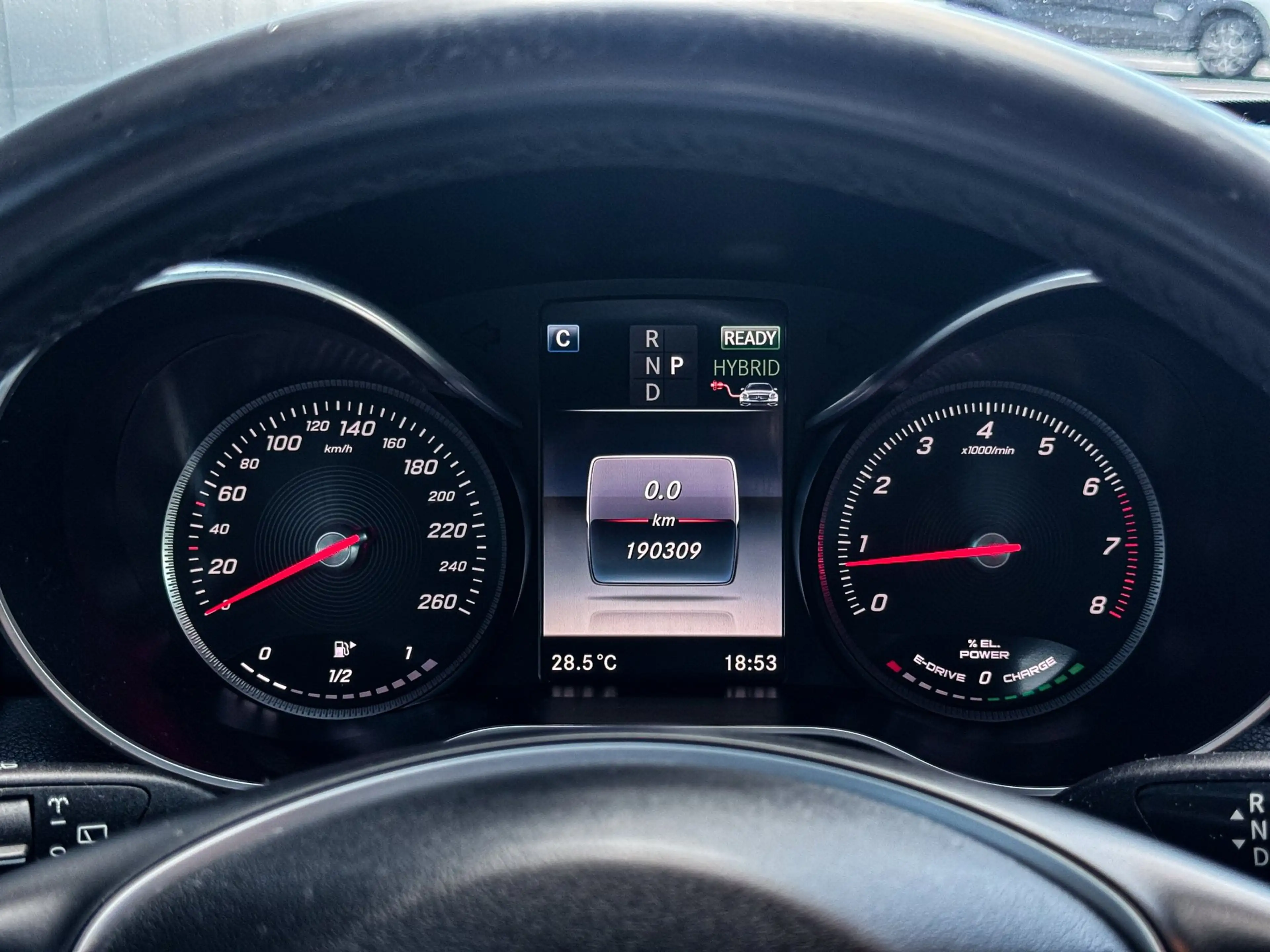 Mercedes-Benz C 350 Estate C350e AMG BURMESTER/LEDER/19''/CAMERA/KEYLE — photo 15