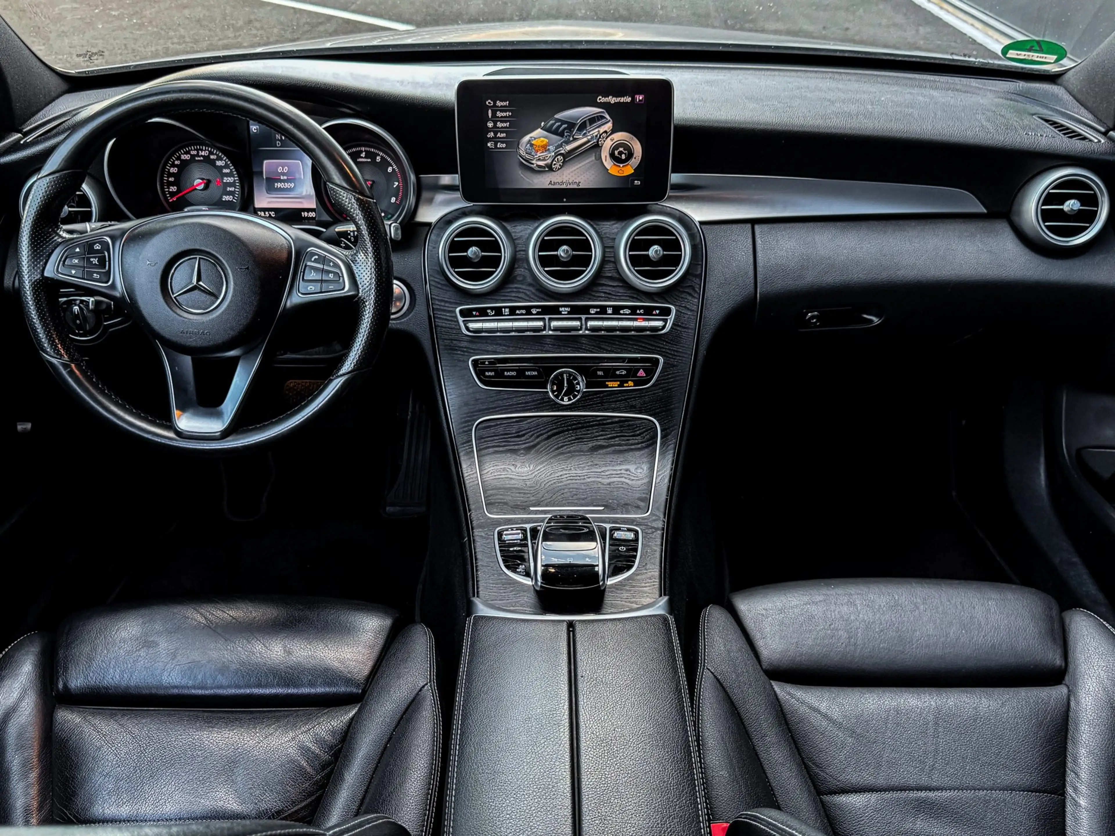 Mercedes-Benz C 350 Estate C350e AMG BURMESTER/LEDER/19''/CAMERA/KEYLE — photo 4