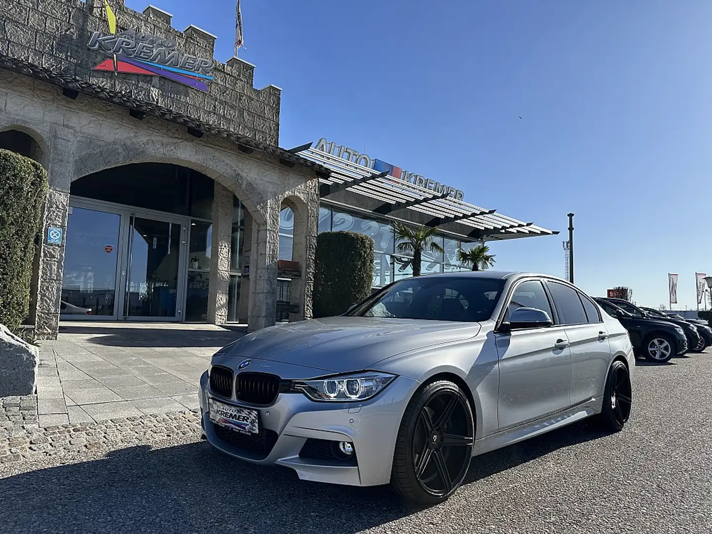 BMW 330 d Limousine Aut./M-PAKET/SHZ/XENON/*NUR 14.000K... Сірий - 2