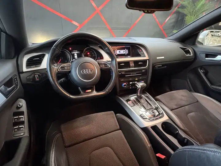 Audi A5 2016, foto 16