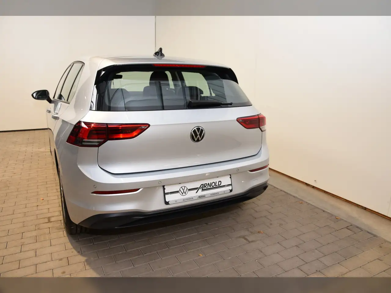 Volkswagen Golf VIII TSI Life LED - Navi 4