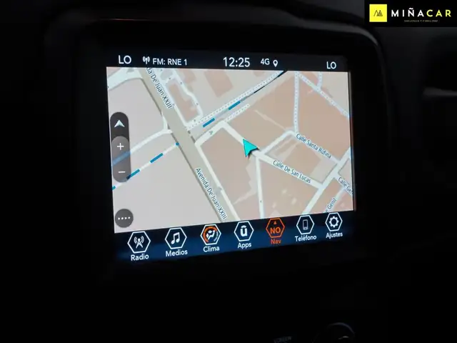 Jeep Renegade view 13