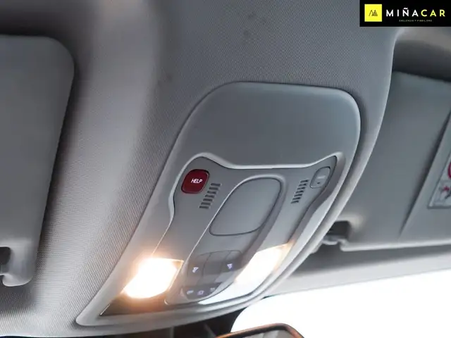 Jeep Renegade view 23
