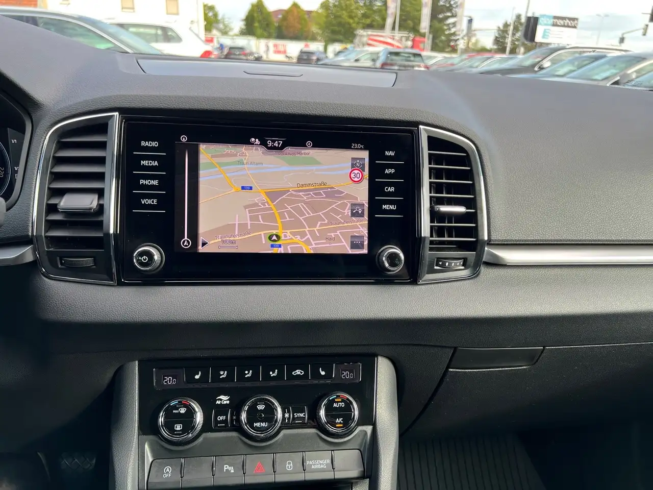 Skoda Karoq 2,0 TDI DSG AHK*ACC, миниатюра 24