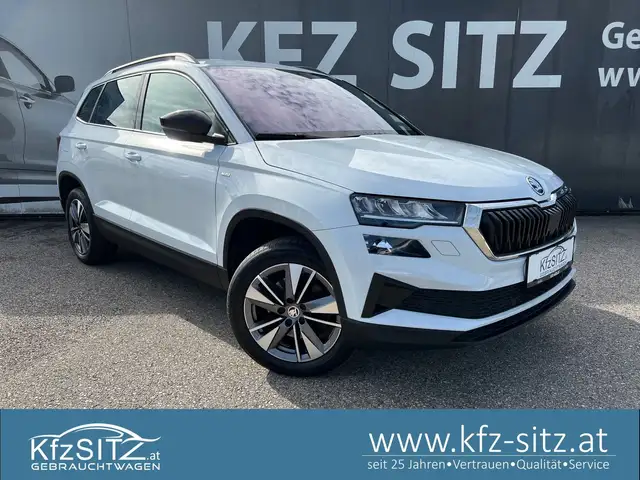 Skoda Karoq 2,0 TDI DSG | AHK*ACC