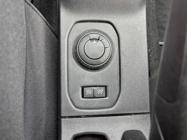 Dacia Duster view 12