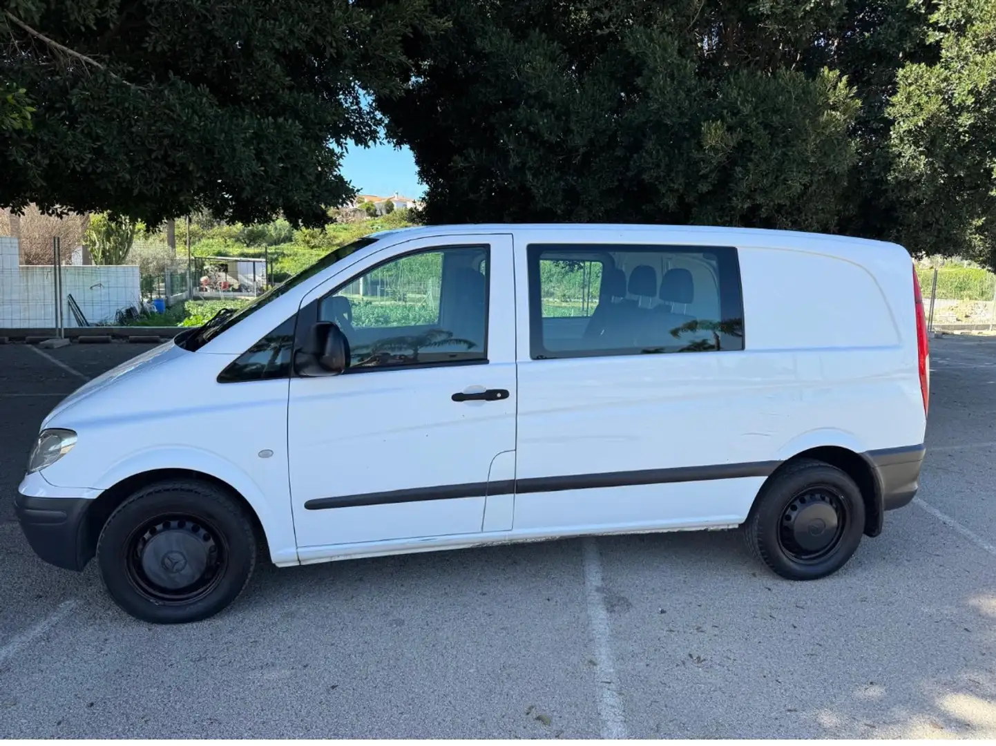 Mercedes-Benz Vito Vito Mixto 111CDI Compacta Blanc - 1