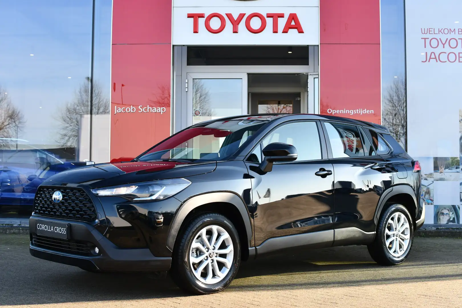 Toyota Corolla Cross Hybrid 140 Active Plus Limited Automaat 140pk | Do Schwarz - 1