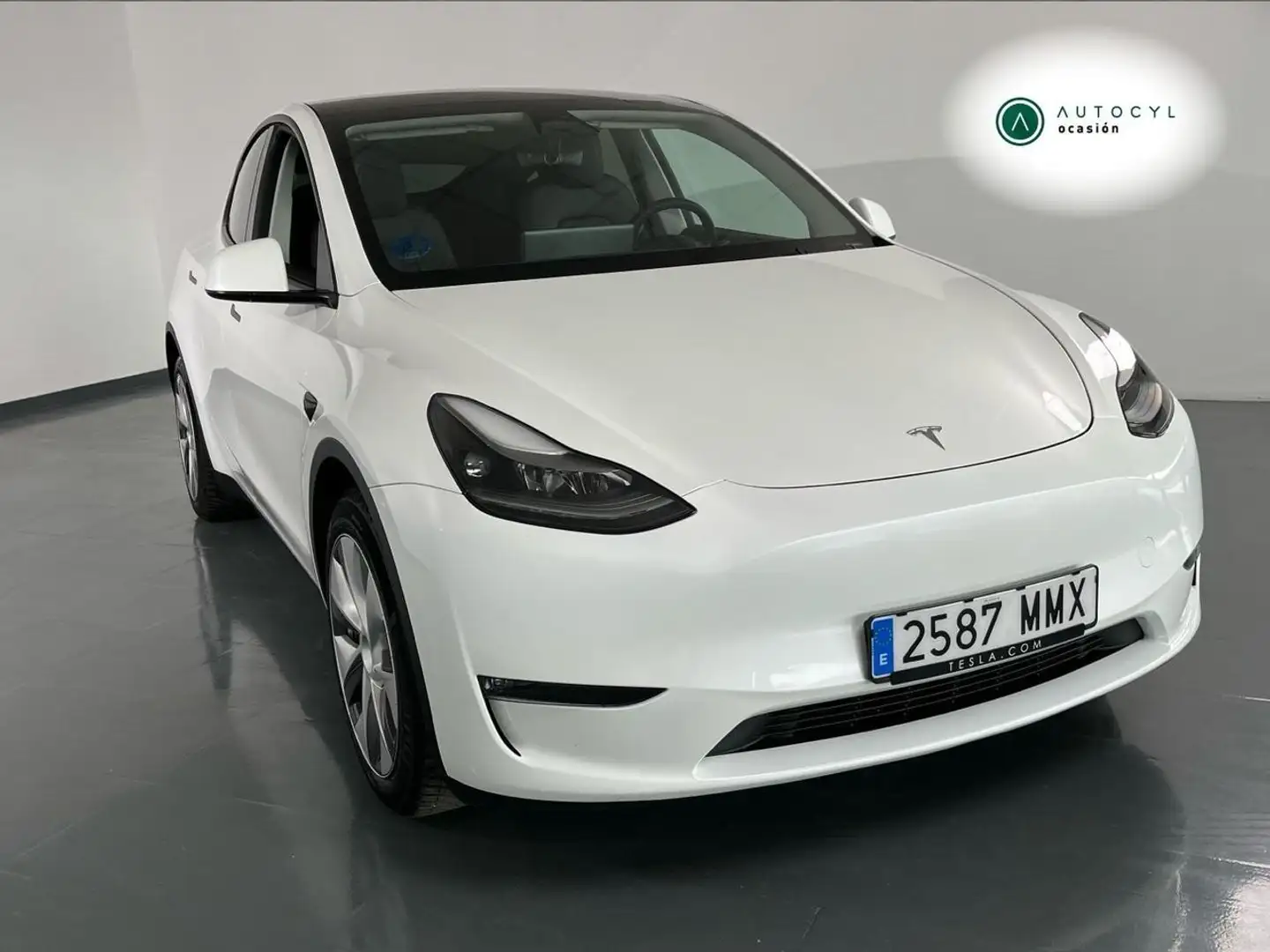 Tesla Model Y Gran Autonomía 4WD Blanc - 1