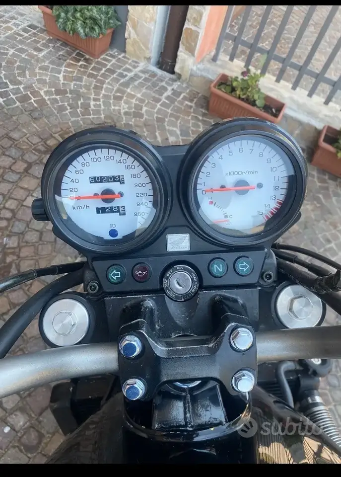 Honda Hornet