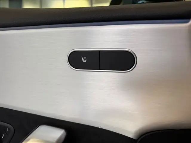 Mercedes-Benz A-Class view 13