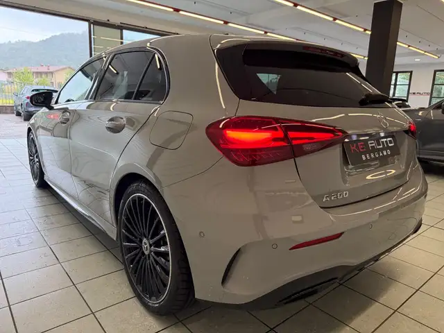 Mercedes-Benz A-Class view 3
