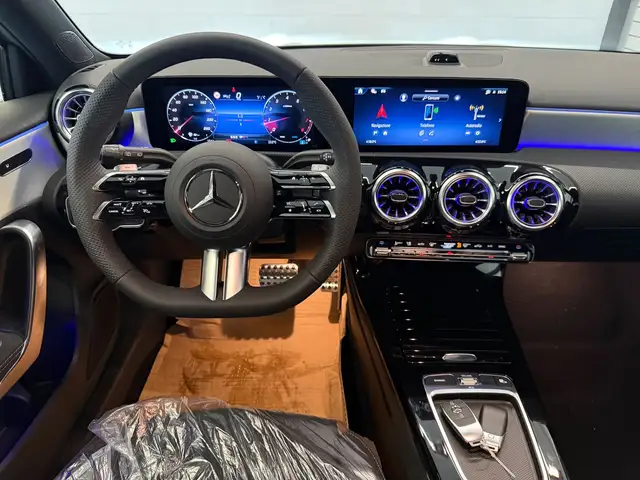 Mercedes-Benz A-Class view 14
